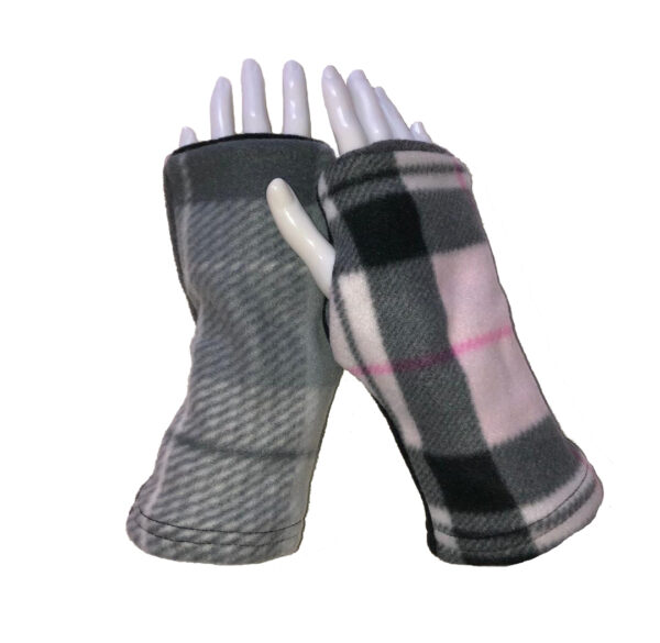 Turtle Gloves REVERSIBLE Fingerless Plaid Pink Gray